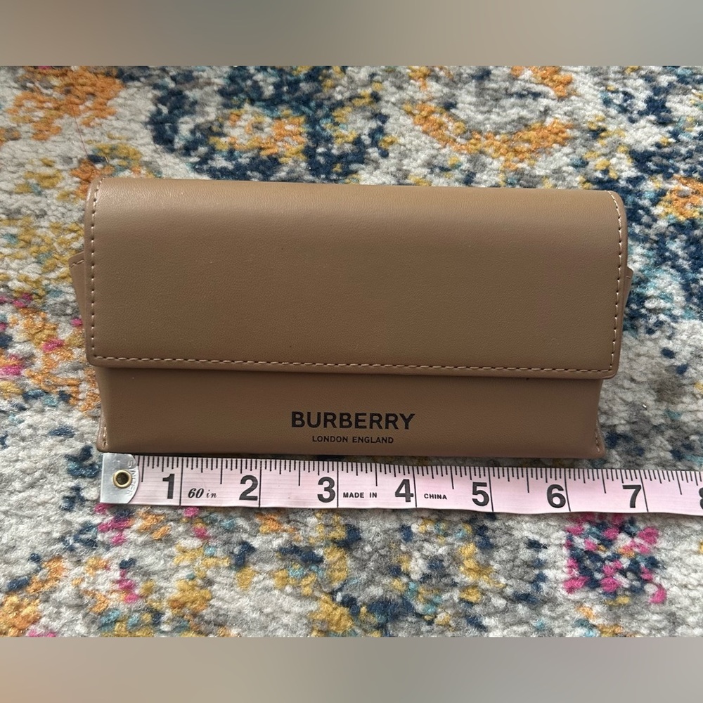 Burberry Eyewear Soft Leather Case with magnetic closure